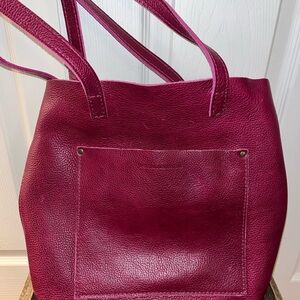 Portland Leather Crossbody Tote